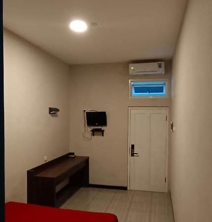 Bromo Family Guest House Kepanjen Kültér fotó